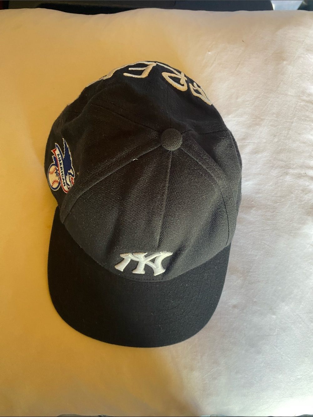 Supreme Black New York Yankees Embroidered Men’s Cap